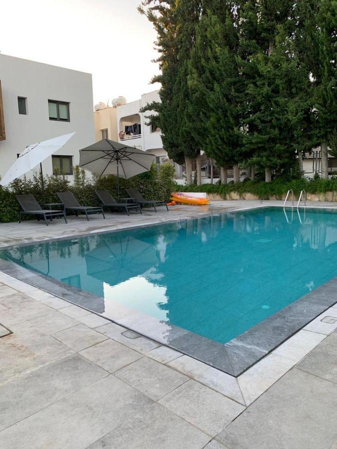Silver House Boutique Apartamento Pafos Exterior foto